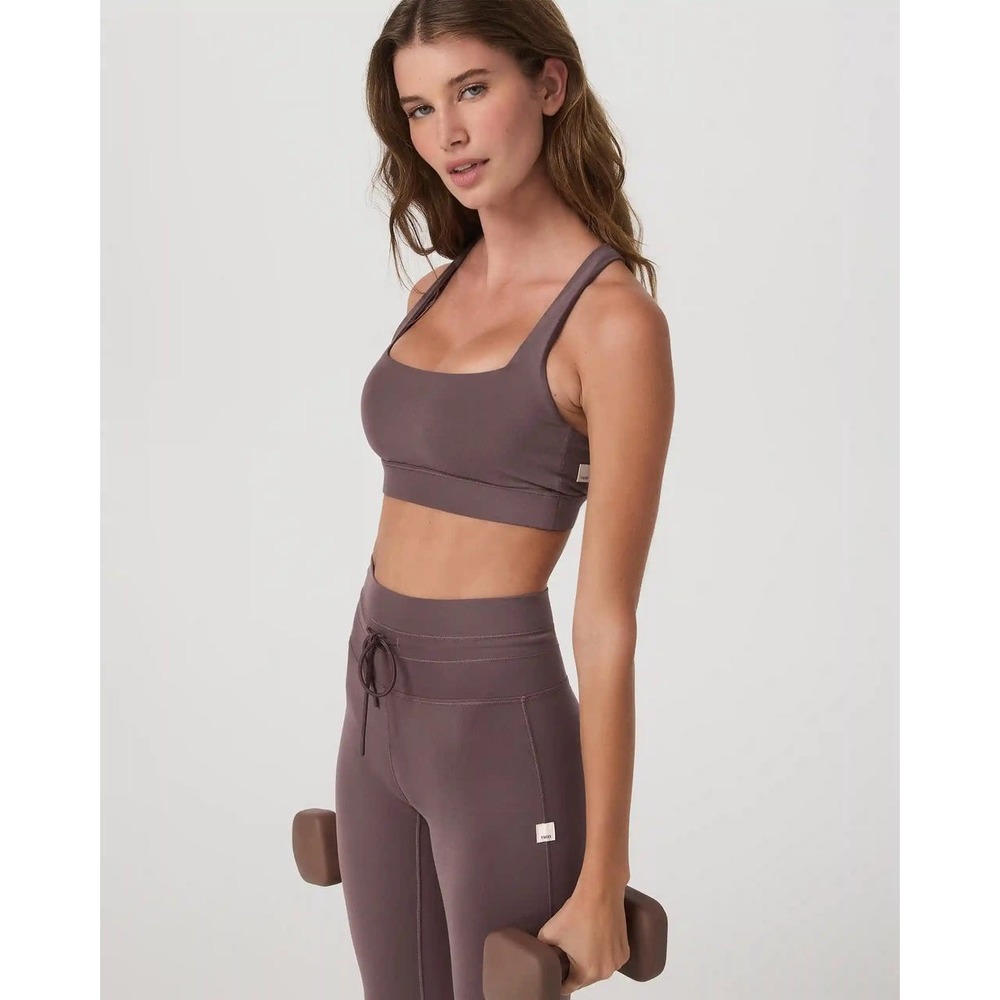 Vuori Daily Form Bra Huckleberry Medium New With Tags